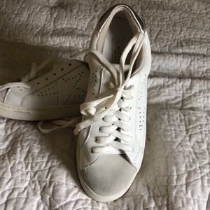 Steven Madden Star Sneakers!